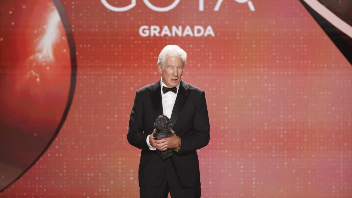 Richard Gere acusa a Trump de “desmantelar todo lo bueno” de EEUU