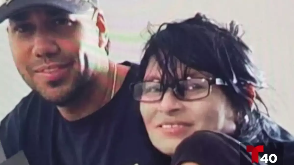 Romeo Santos visita fanática con cáncer terminal: desea ser sepultada con los regalos del artista