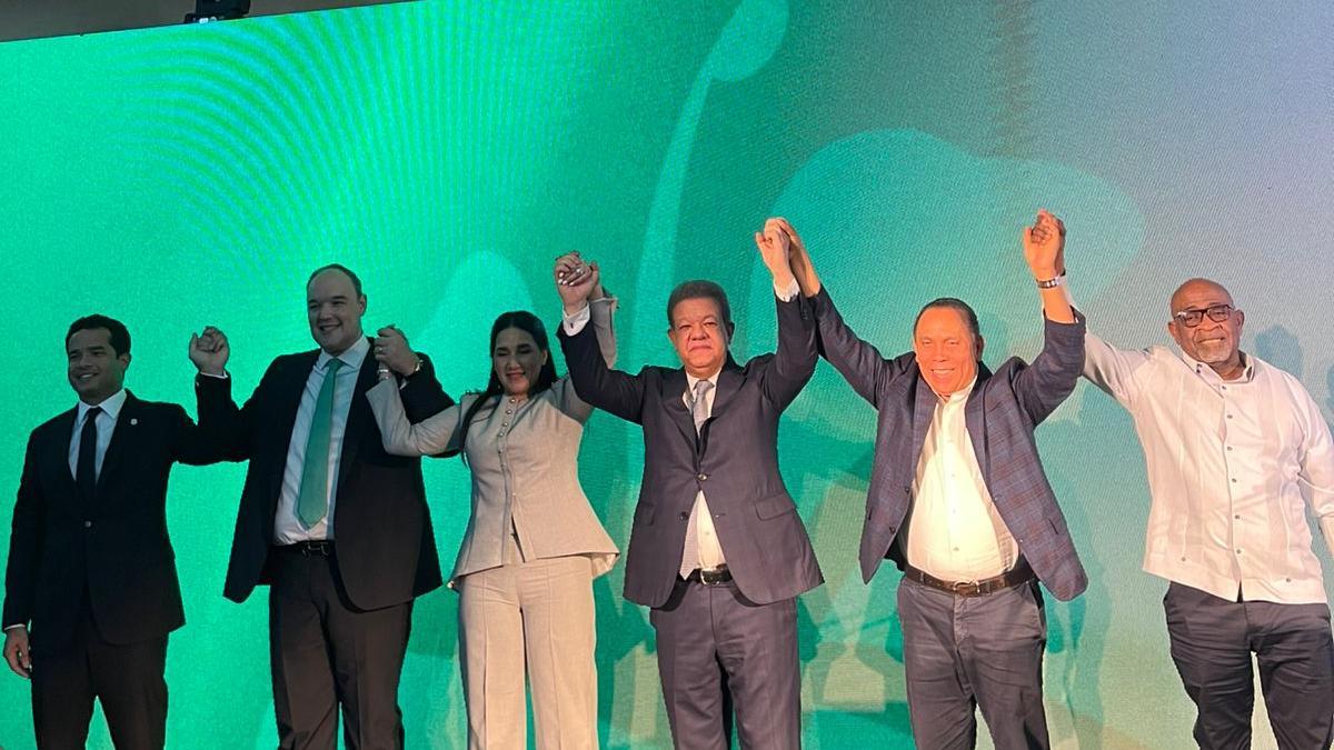 José del Castillo pasa del PLD a la FP: "Cambio de partido por amor a nuestras convicciones"