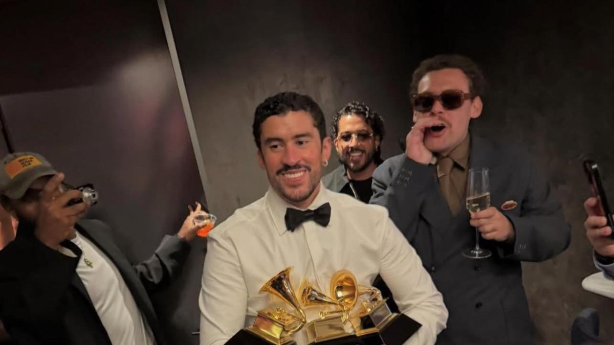 Artistas boricuas celebran triunfo de Bad Bunny en los Grammy