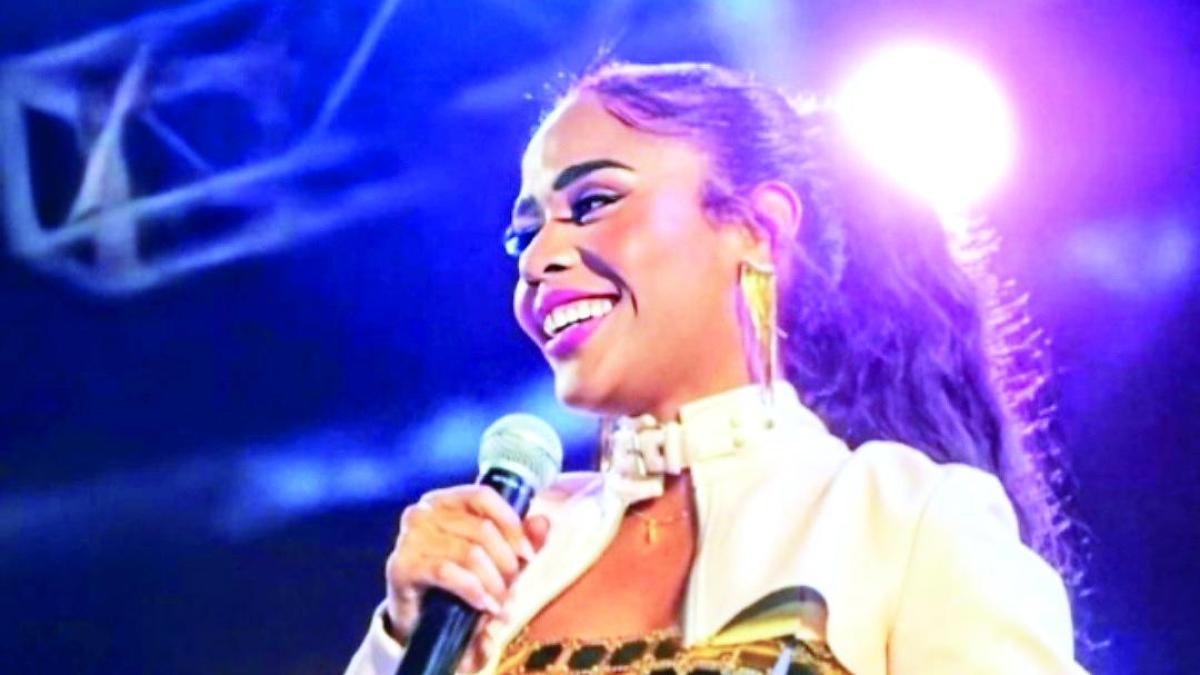 Merenguera Steffany Constanza es nominada a Premios Estela de Guatemala