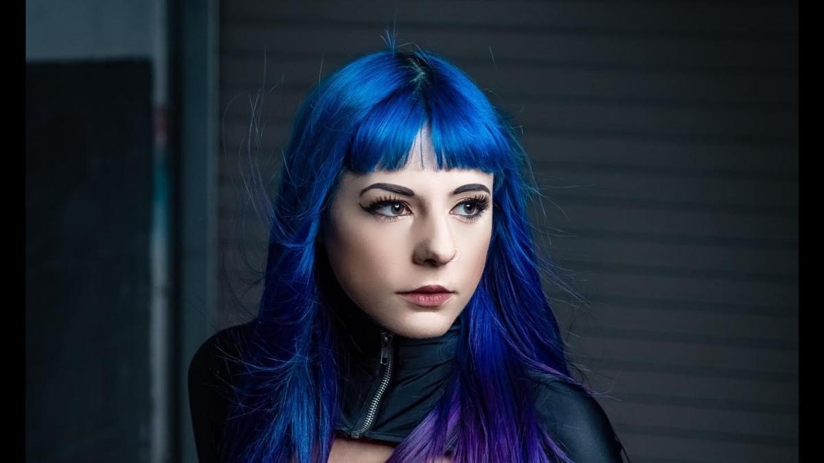 Una streamer de Kick es criticada por tomarse una foto en el lugar del accidente aéreo de Amazon
