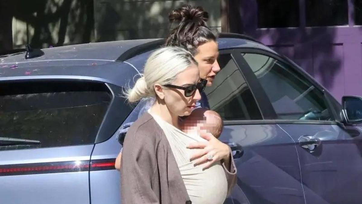 ¡Lady Gaga es mamá! La cantante da la bienvenida a su primer bebé