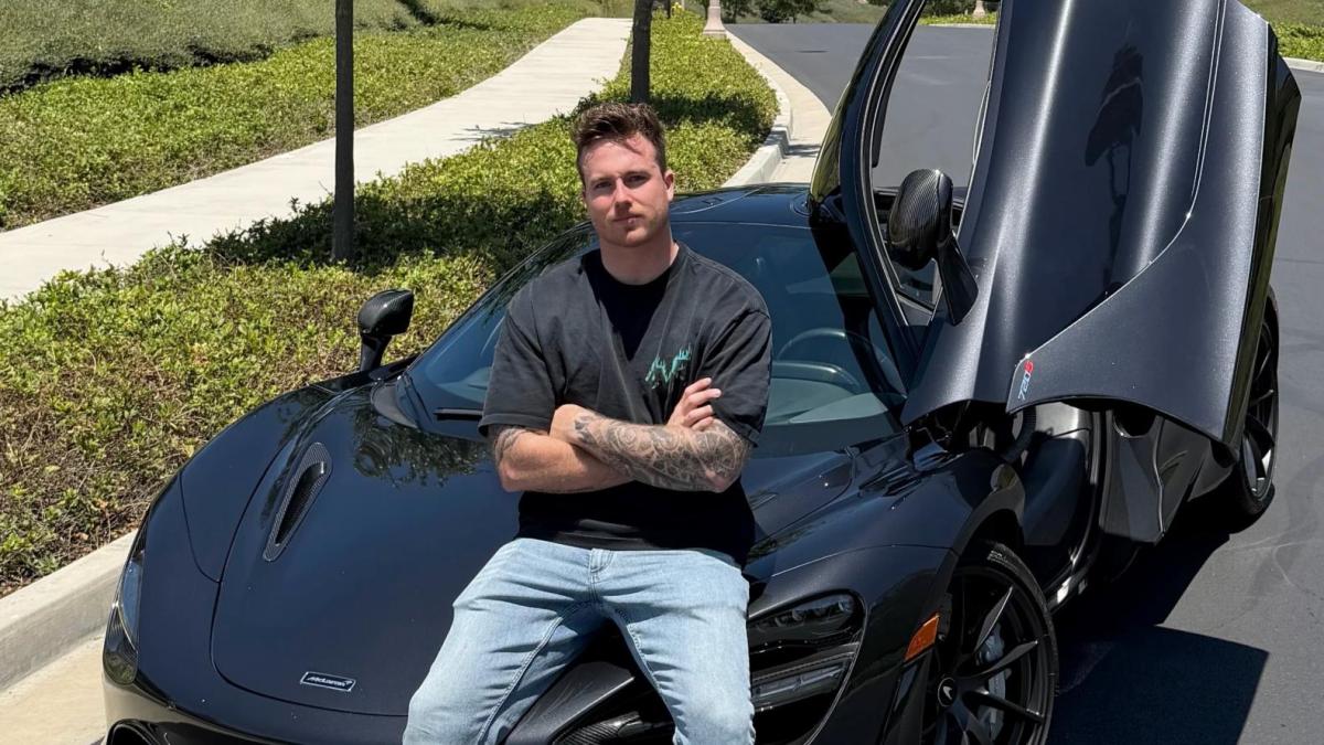 Influencer automovilístico fallece a los 27 años tras aparatoso accidente de tránsito