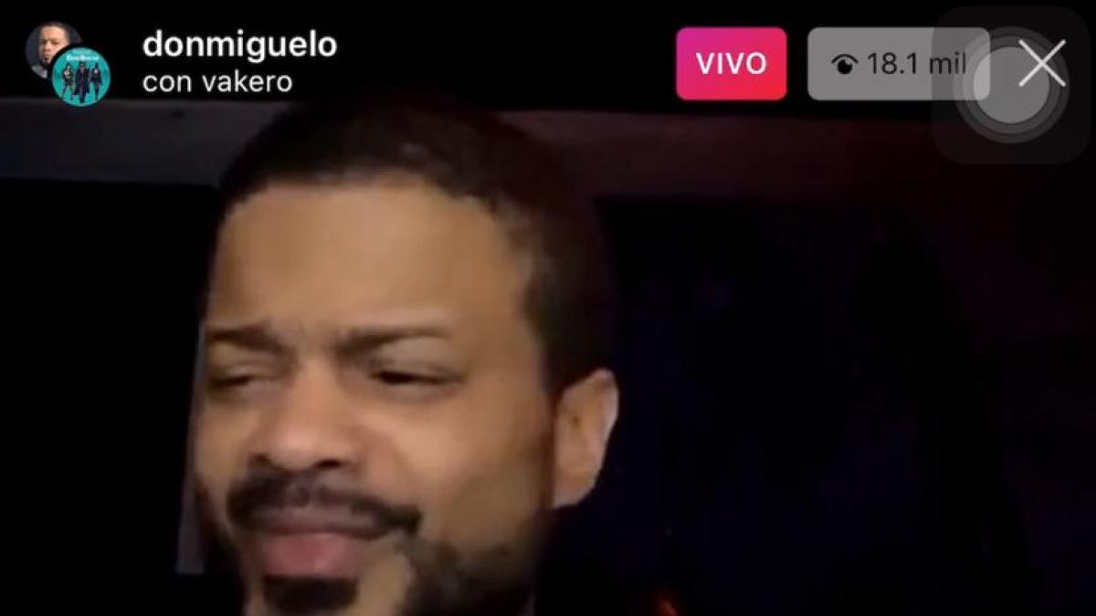 Don Miguelo y Vakeró sellan su reconciliación con un live corta venas