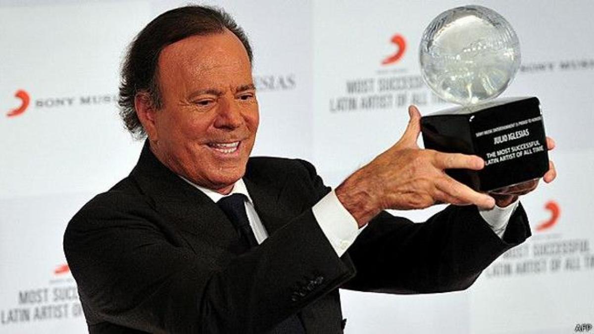 Julio Iglesias: Temas que son historia y el gran éxito sobre su vida que  nunca cantó