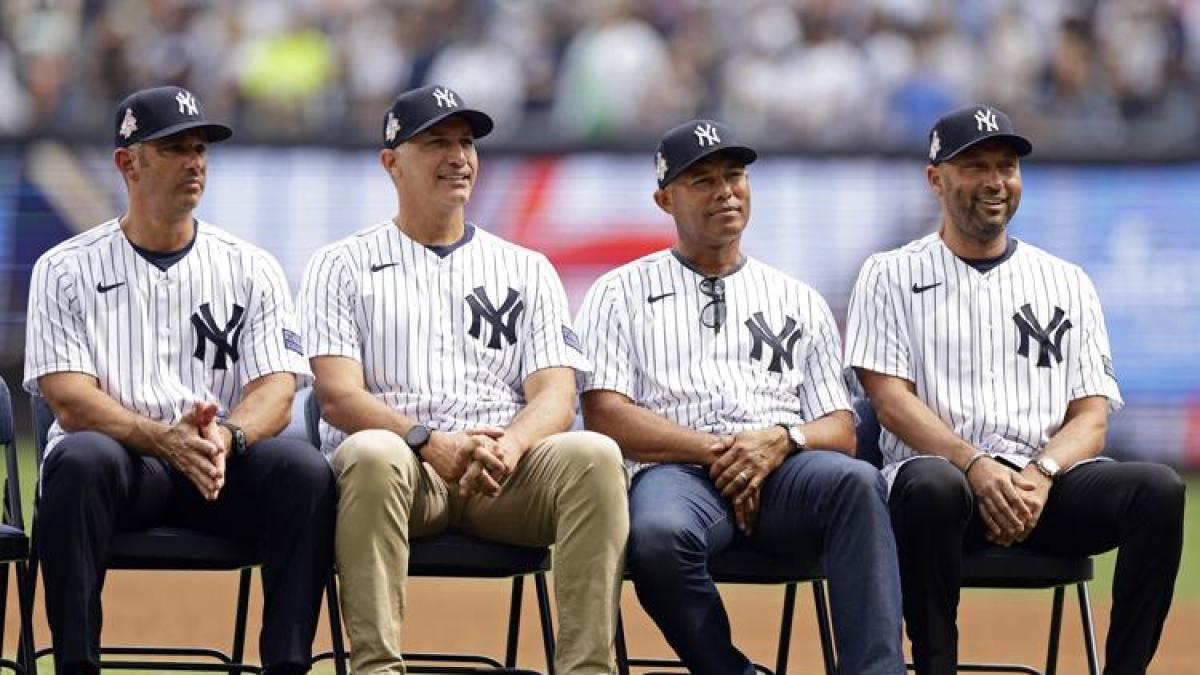 Los Yankees despiden con homenaje a su capitán Derek Jeter - BBC