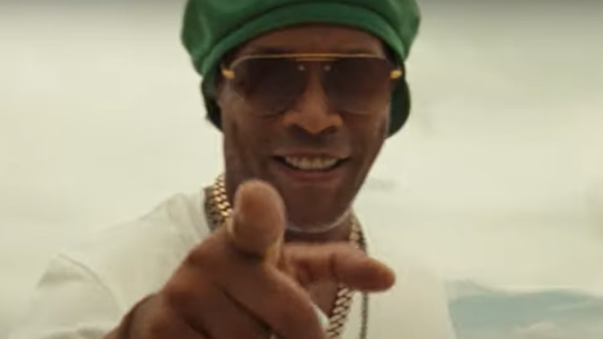 Ronaldinho lanza su primer disco llamado ‘Camisa 10’, con Pitbull, Sean Paul y Juan Magán