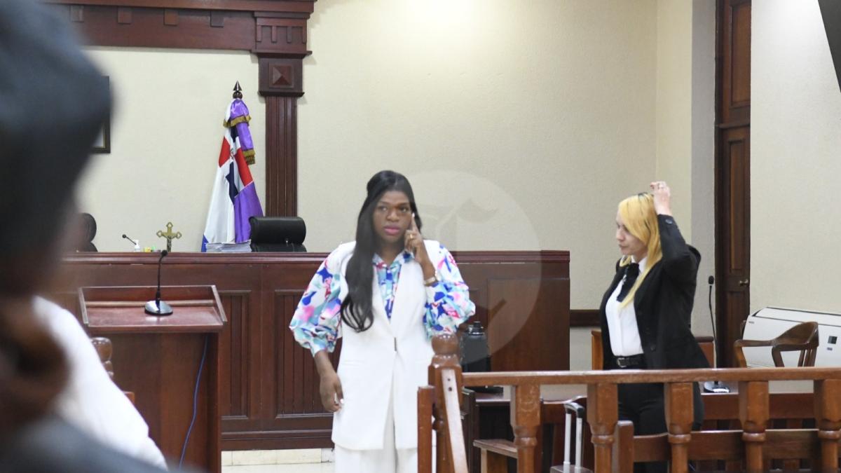 Tribunal aplaza para 9 de marzo juicio contra Elizabeth Silverio