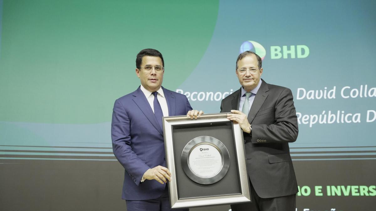 BHD reconoce labor de ministro David Collado en favor del turismo