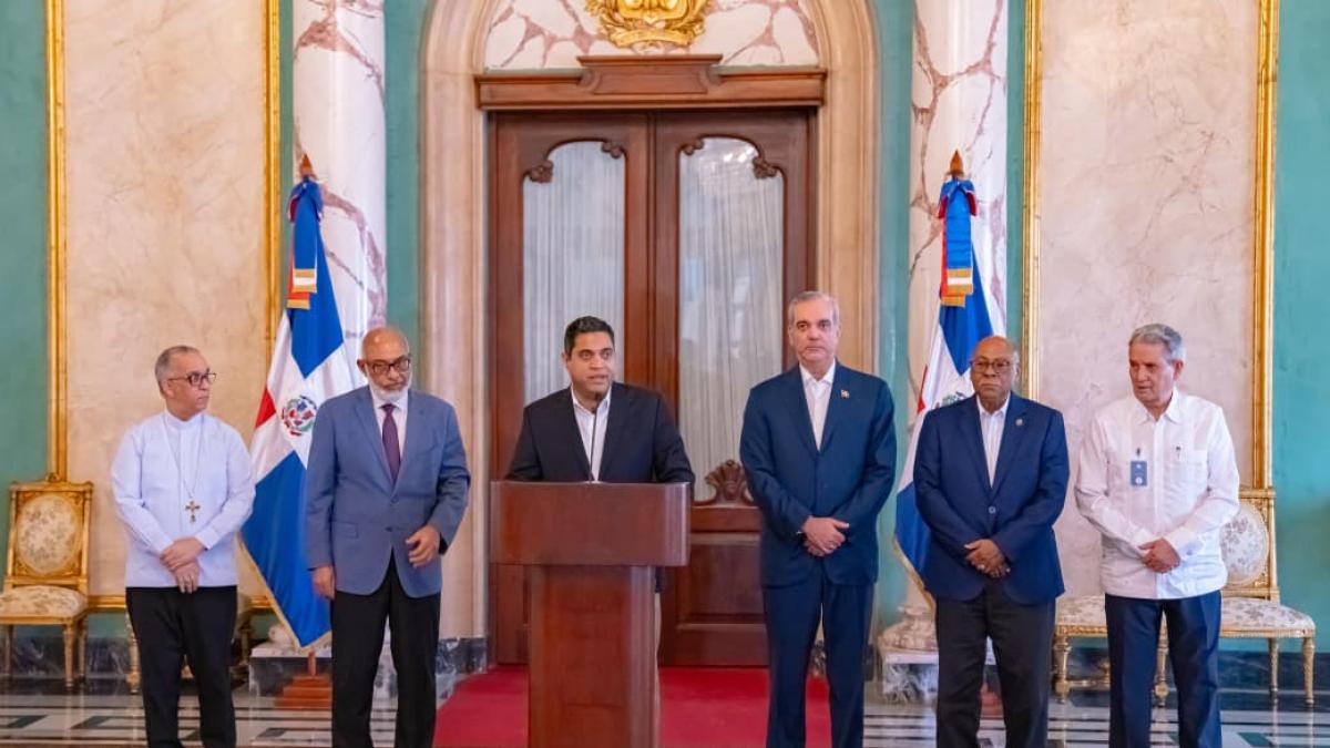 Crean comisión de veeduría para supervisar inversión en infraestructura deportivas