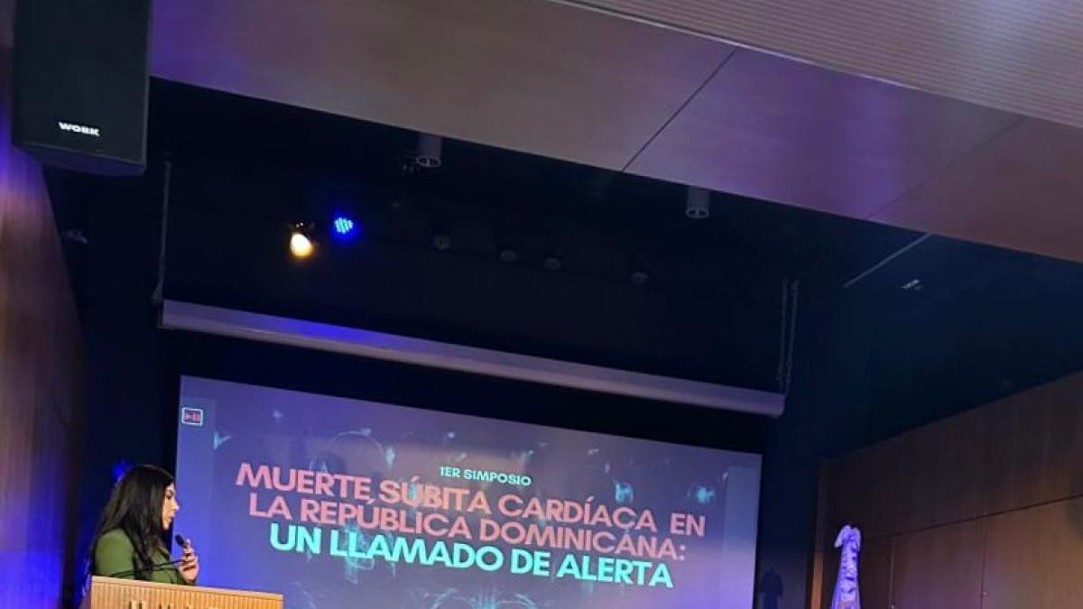 Expertos advierten sobre muerte súbita cardíaca por no cobertura de desfibriladores en RD