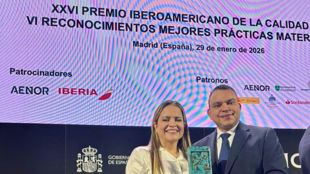 Hospital Hugo Mendoza recibe máximo reconocimiento en el Premio Iberoamericano de la Calidad