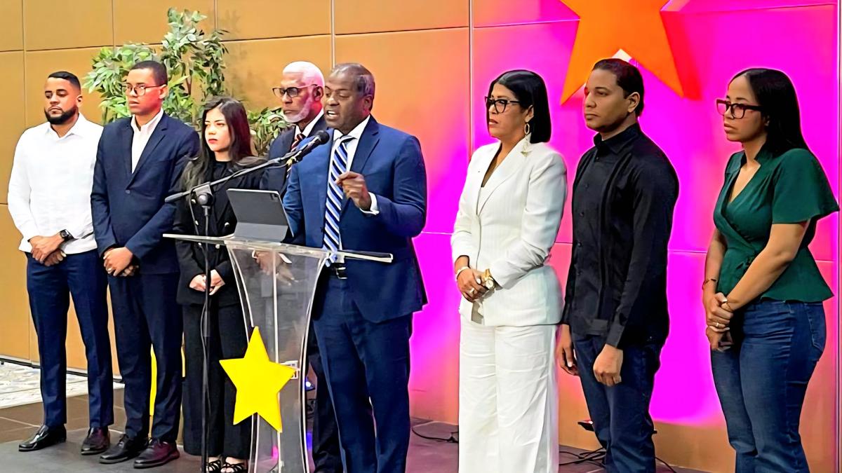 PLD advierte de protestas ante crisis de servicios salud