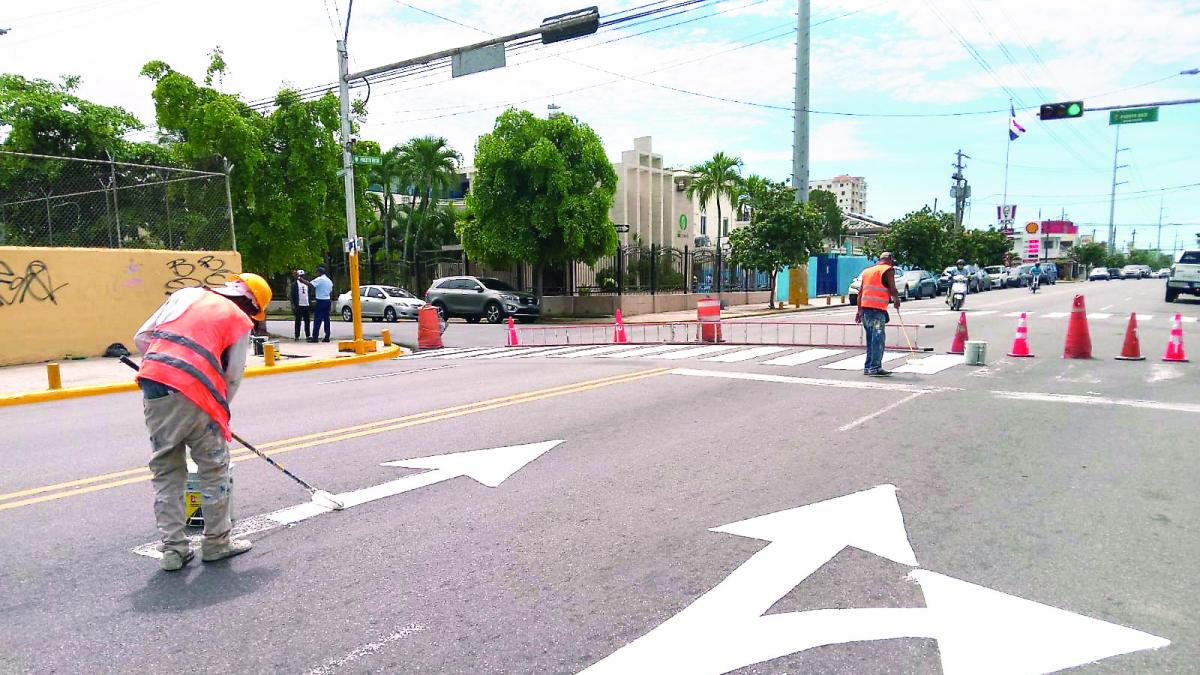 Alcaldía DN coloca señales para evitar paradas indebidas