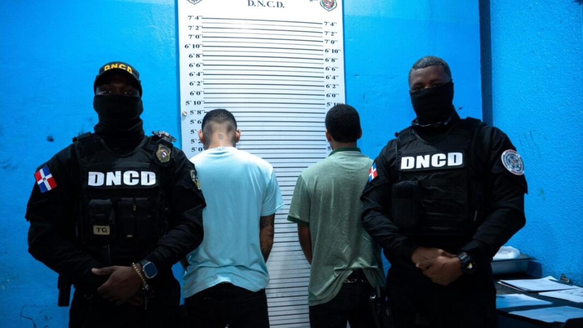 Dos dominicanos fueron extraditados tras ser acusados de robo, fraude y porte de arma ilegal