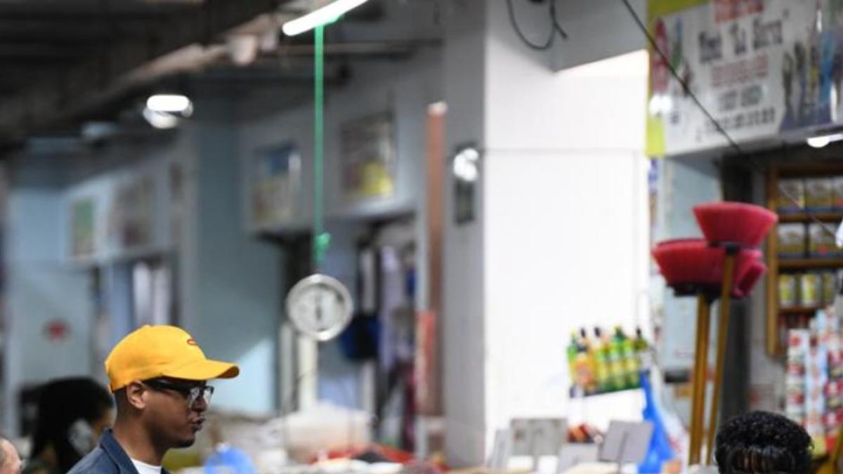 Se mantienen precios de los alimentos en los mercados de la capital