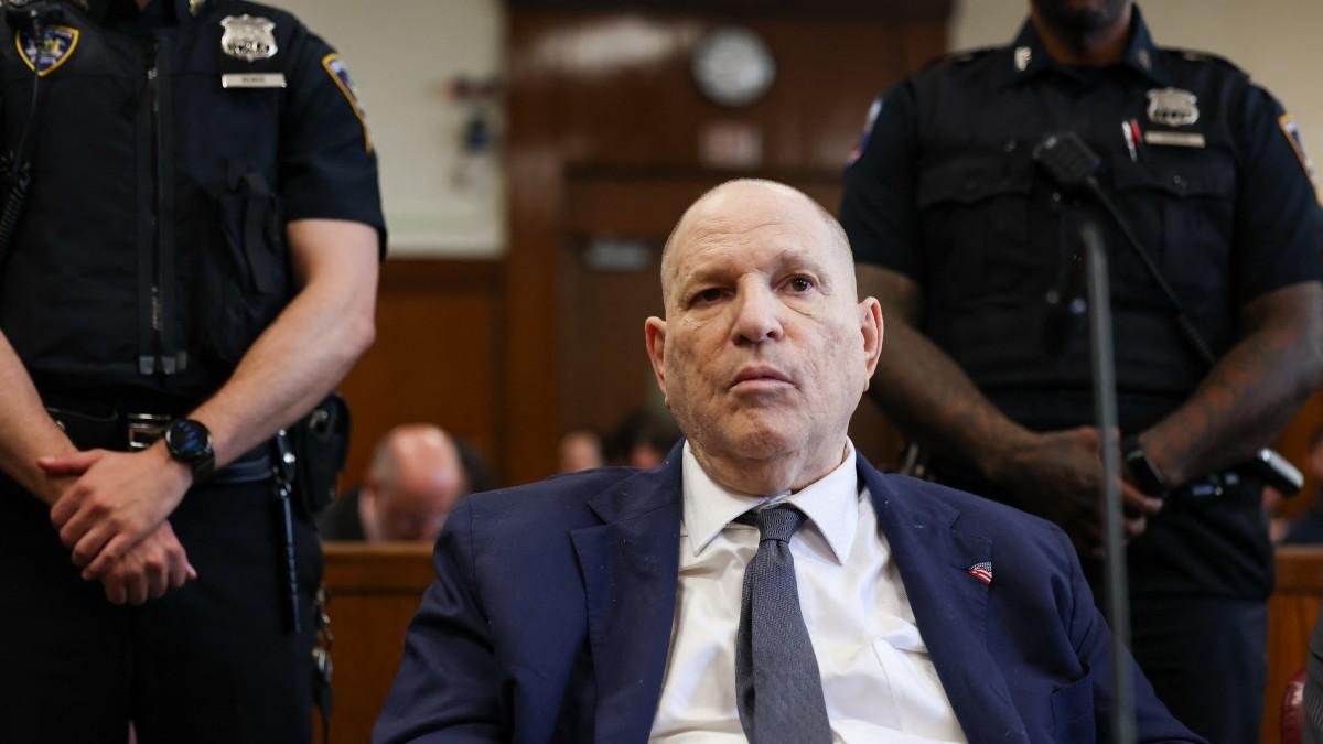 Retiran cargos de violación contra Harvey Weinstein en Nueva York tras decisión de la víctima