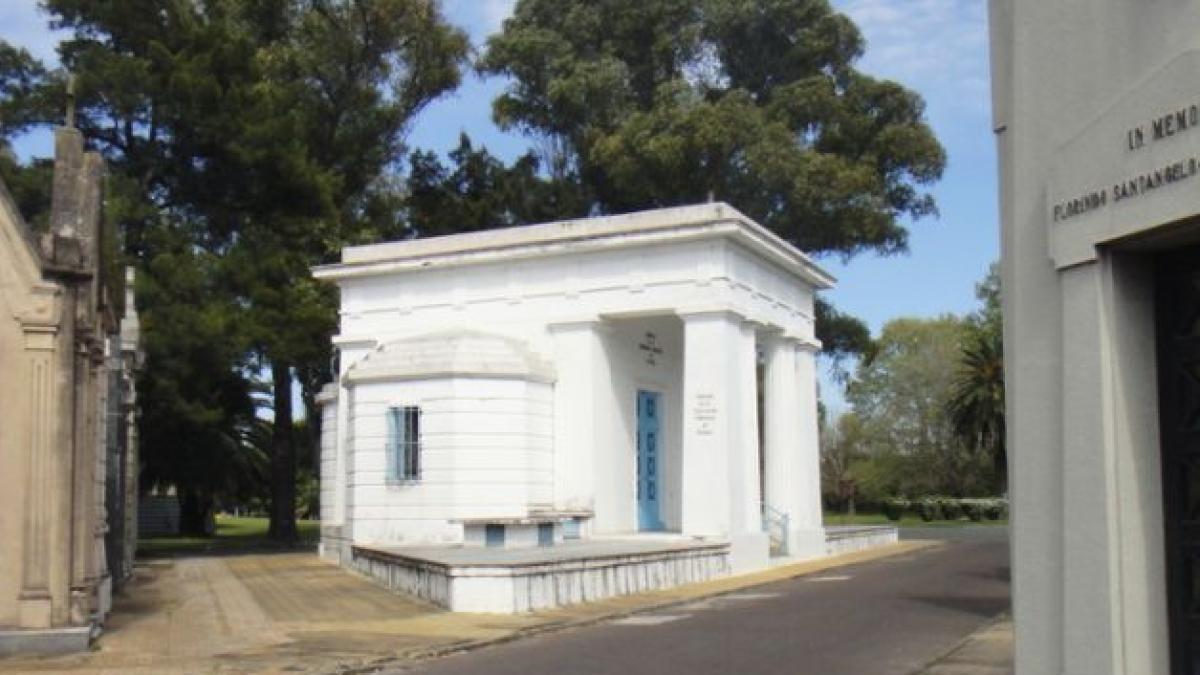 Los restos de Luis Brandoni son enterrados en el panteón de actores de Buenos Aires