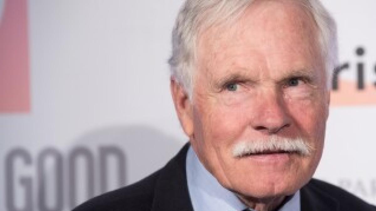 El fundador de CNN, Ted Turner, un pionero de la televisión audaz y franco, muere a los 87 años