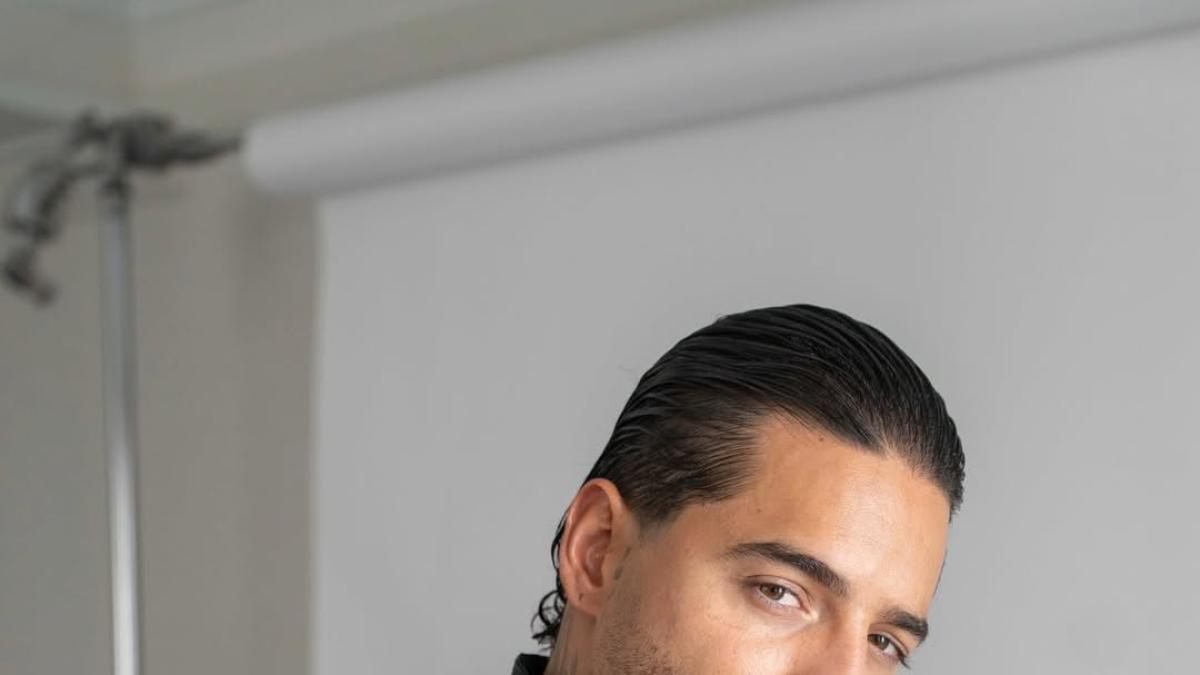 Maluma presenta ‘Loco x volver’, un regreso musical a sus raíces
