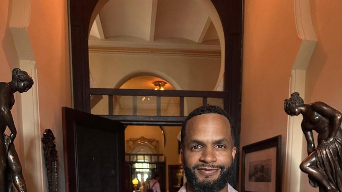 El cantautor Ariel Ramírez recibe reconocimiento del Congreso de Nueva York y lanza su nuevo álbum