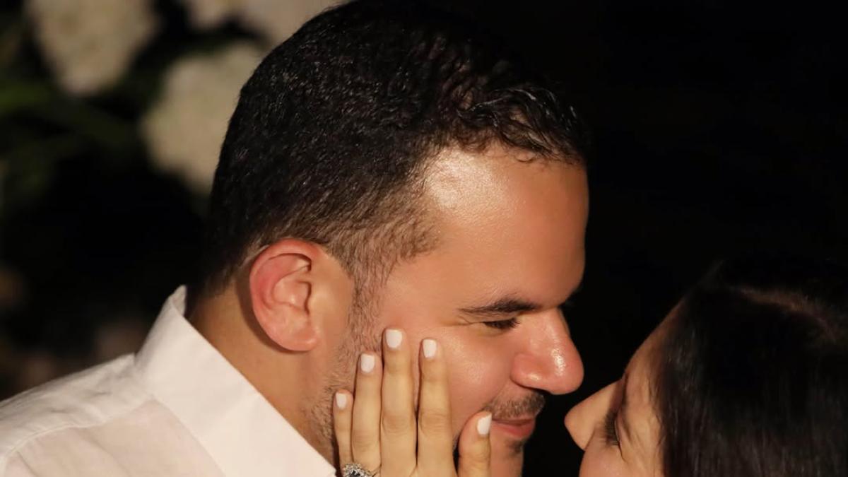Se comprometen los creadores de contenido Abraham Tabar y Mayi Suárez tras conocerse en un podcast