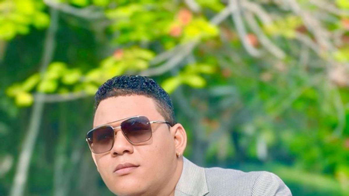 Jehú el Rey lanza «Ladrona» a ritmo de la salsa romántica y tradicional