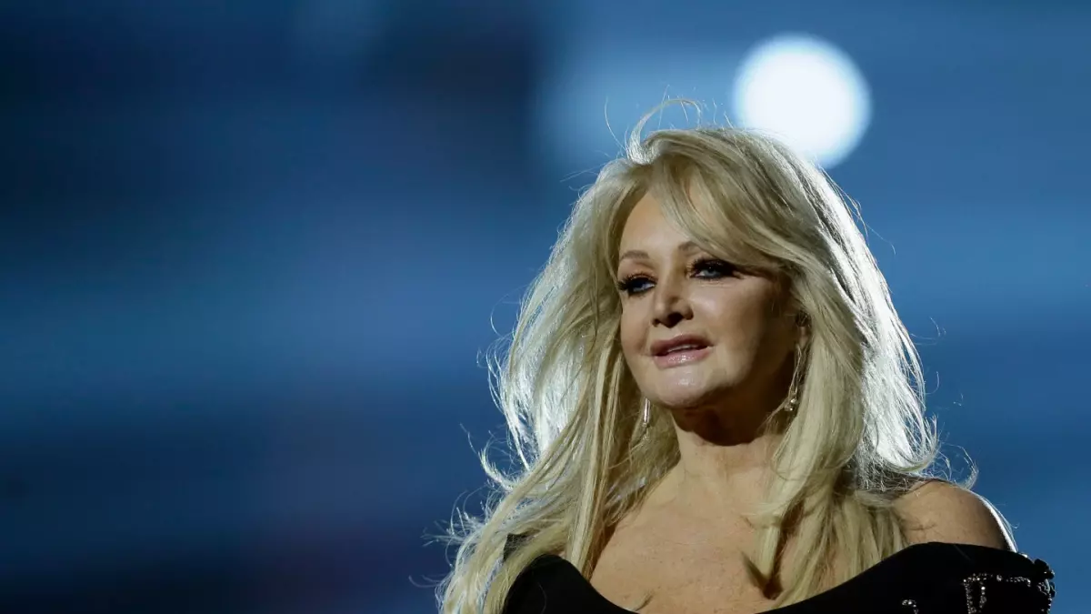 Celebridades lamentan la muerte de Bonnie Tyler