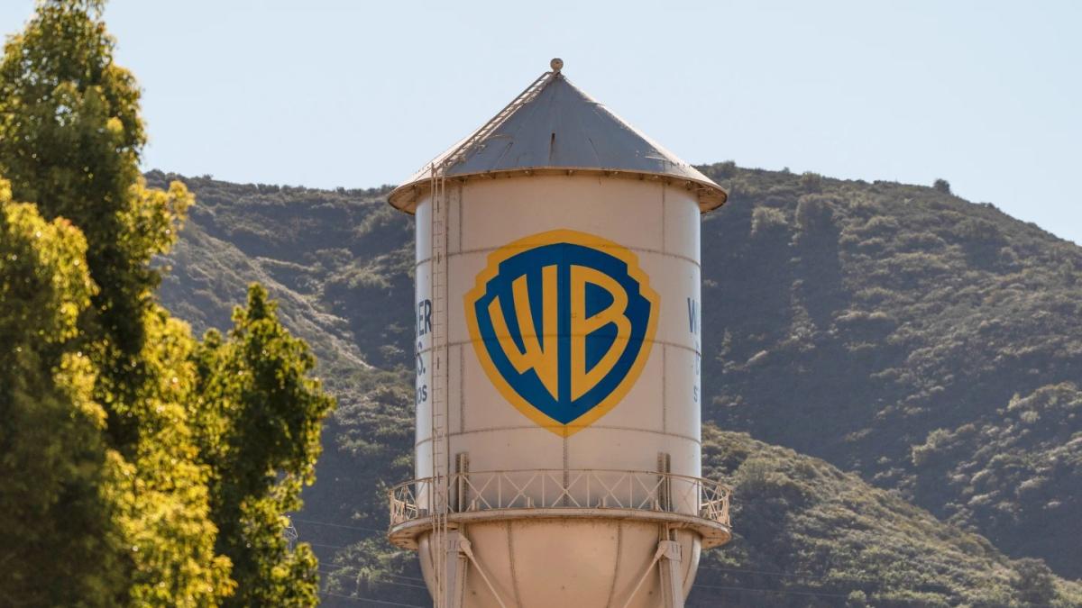 Sindicato de Guionistas de EE. UU. busca frenar compra de Warner por parte de Paramount