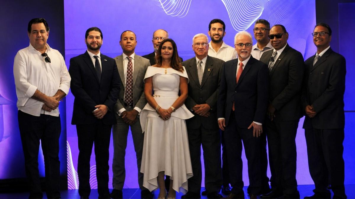 Rosa Olga Medrano es reelecta como presidenta de ADORA para el periodo 2026-2028