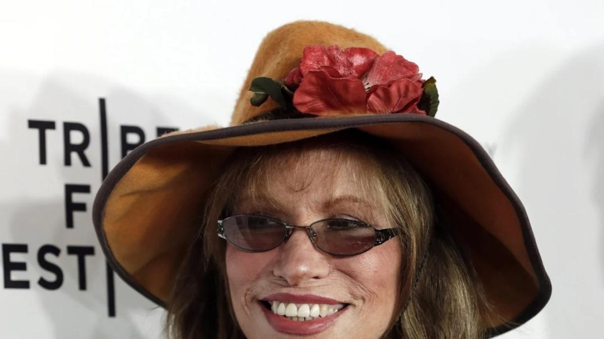 Cantante Carly Simon reveló con una carta que le diagnosticaron Parkinson