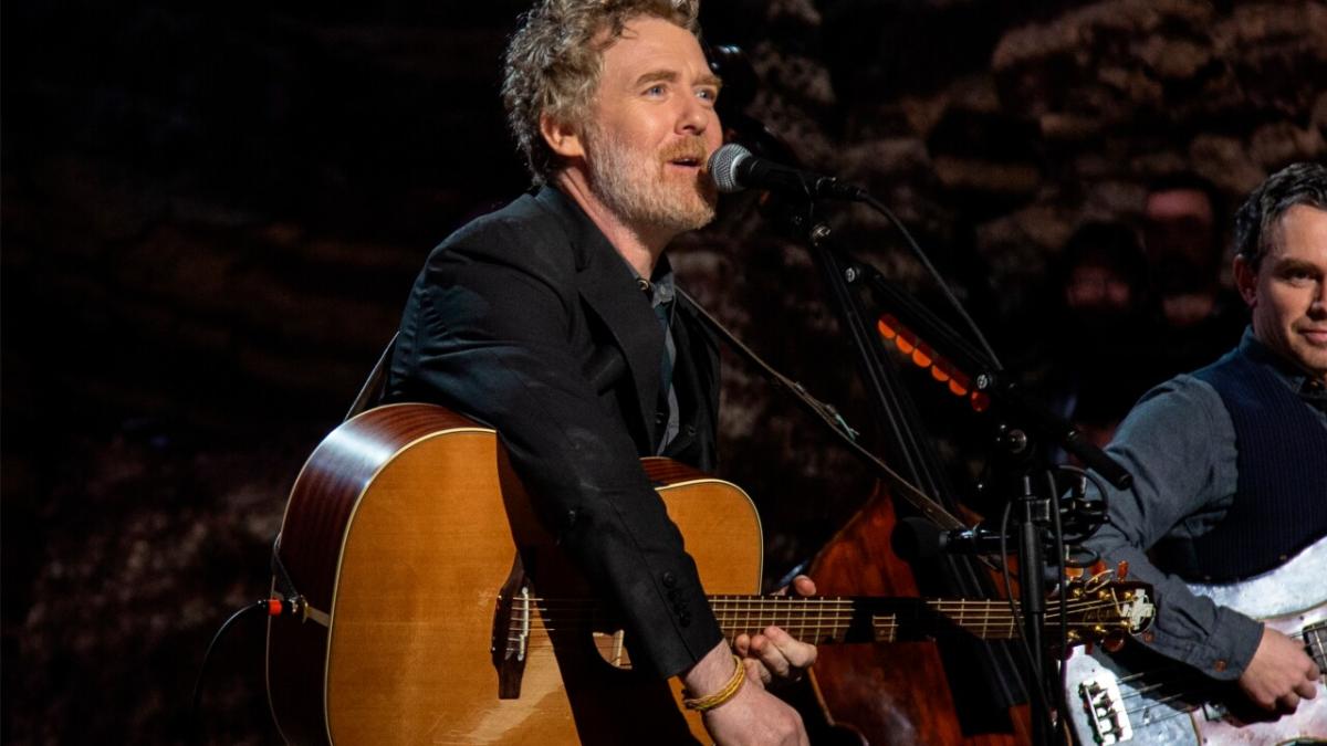 Muere Glen Hansard, ganador de un Óscar y actor de ‘The Commitments’, en un accidente de motocicleta