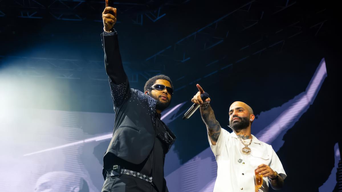 Jezzy y Arcángel celebran nominación a Premios Juventud 2026 con «Qué sensación remix»