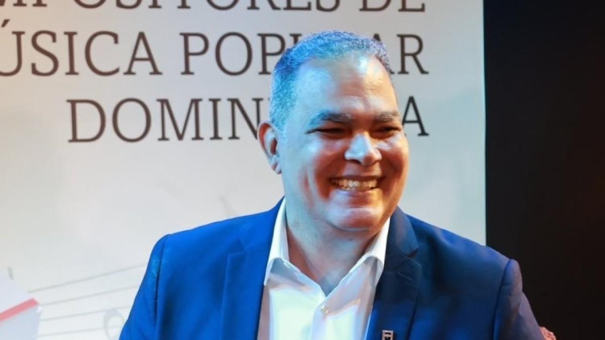 El periodista Máximo Jiménez presenta su libro «Compositores de la música popular dominicana»