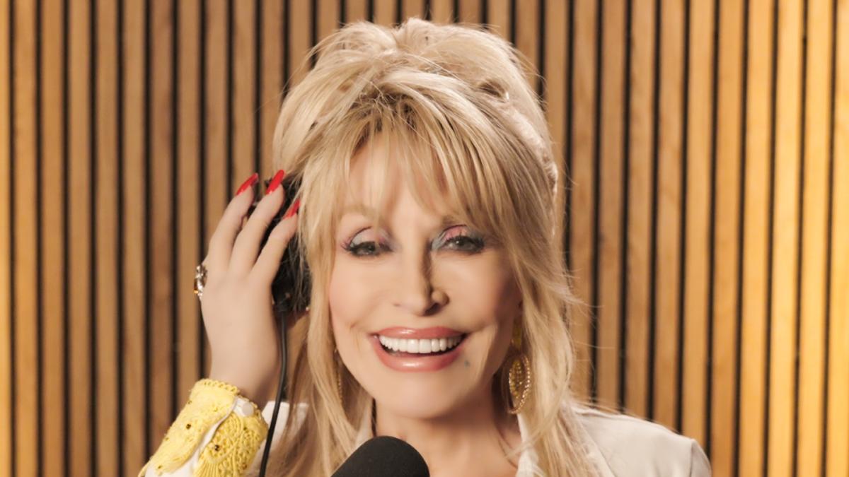 Dolly Parton dejó guardada una canción secreta que saldrá en enero de 2046