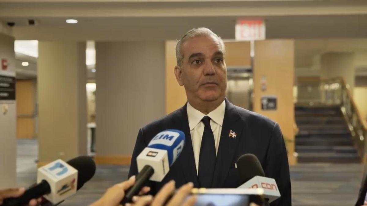 Abinader advierte a agresores de Julián Oro Duro: «Que se entreguen; si no, les va a ir peor”