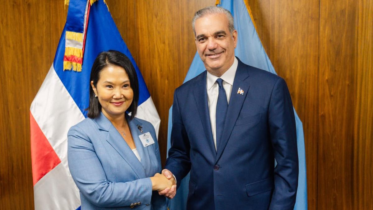 Abinader se reúne con la presidenta de Perú en Nueva York