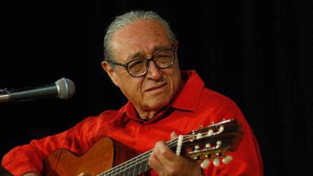 Muere Gabino Palomares, referente mexicano de la canción de protesta
