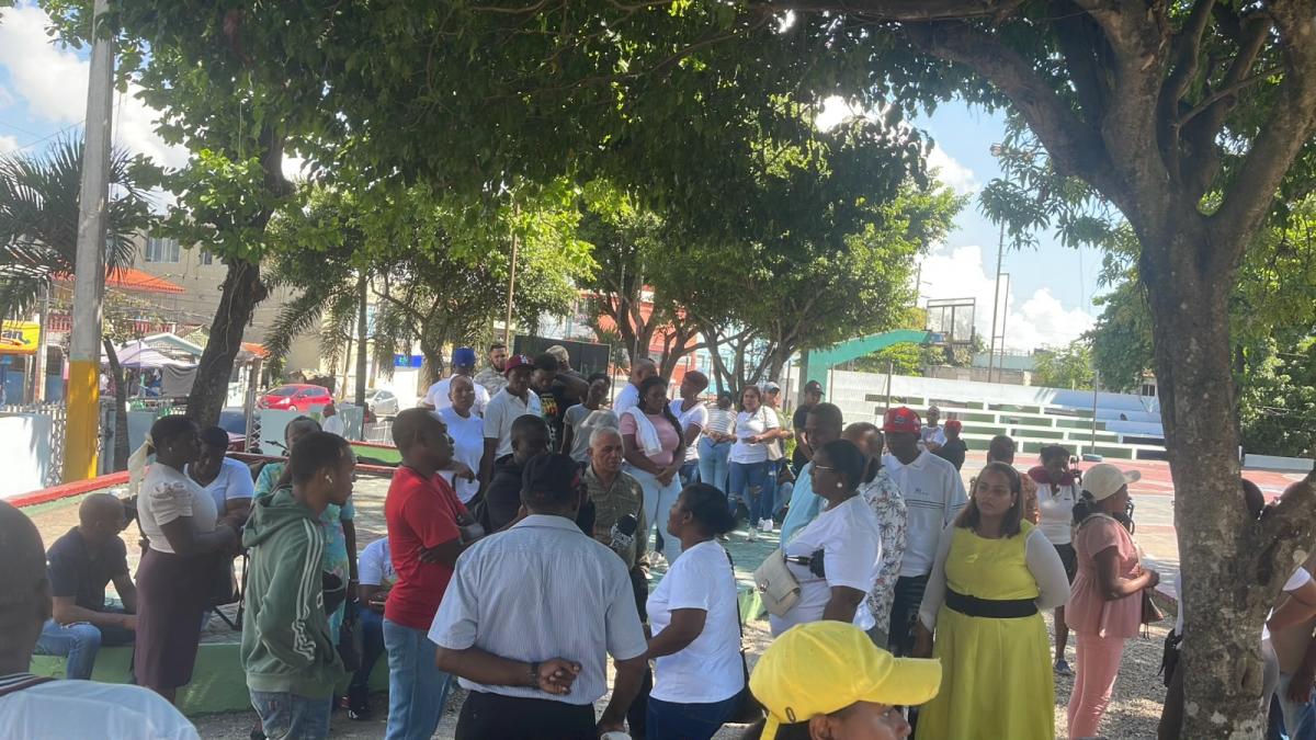 Exigen ayuda para los dominicanos reclutados en Rusia y convocan a paro para este lunes