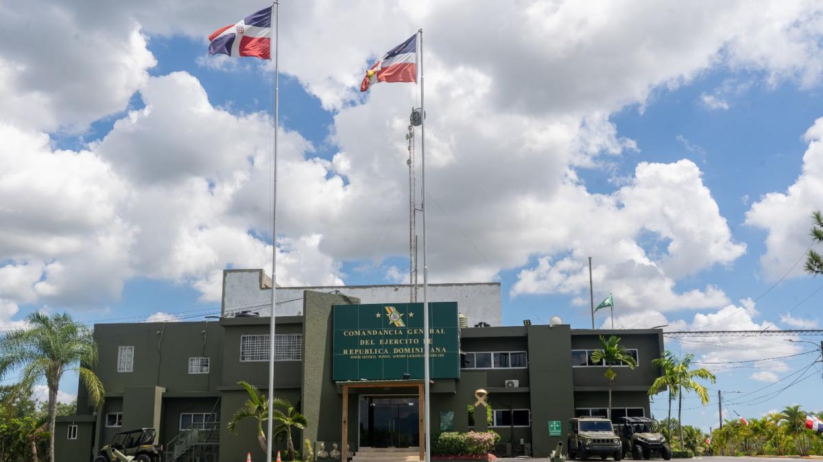 En 26 días de operaciones fronterizas el Ejército detuvo a 12,556 haitianos