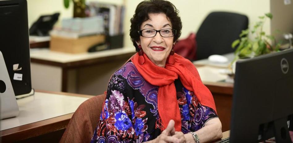 ¿No cierra bien la tapa de la laptop?