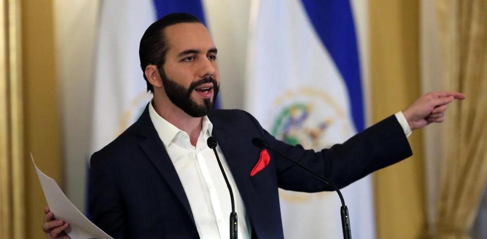 Bukele pide reforma constitucional para dar a la diáspora representación parlamentaria