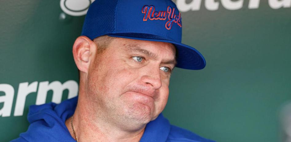 Los Mets “no tienen intención” de despedir a Carlos Mendoza, asegura Stearns