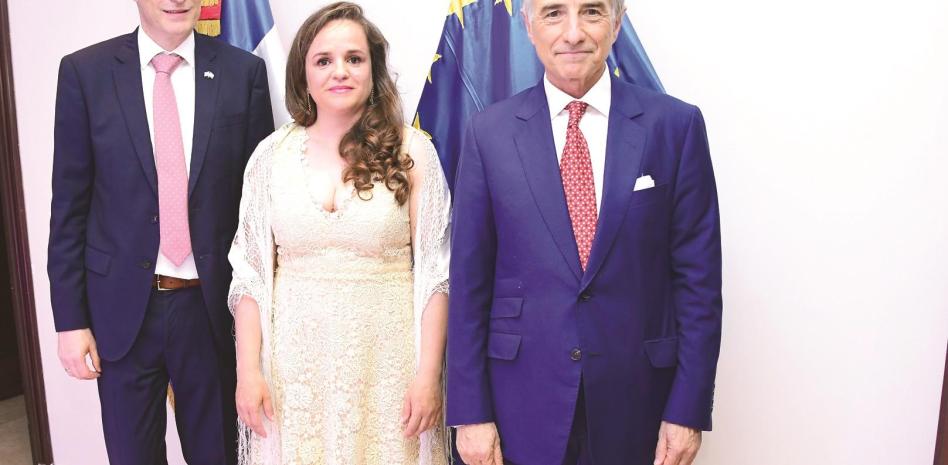 Un brindis por el 76 aniversario del Día de Europa