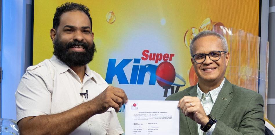 LEIDSA entrega certificado a ebanista ganador de 25 millones con el Súper Kino TV