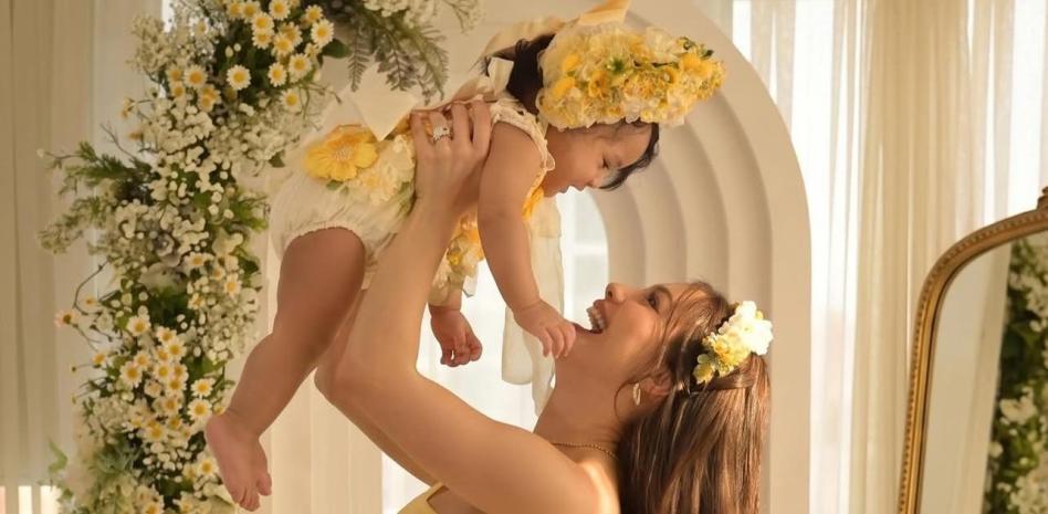 La Materialista reveló se operó siete miomas y utilizó sus óvulos congelados para lograr ser madre