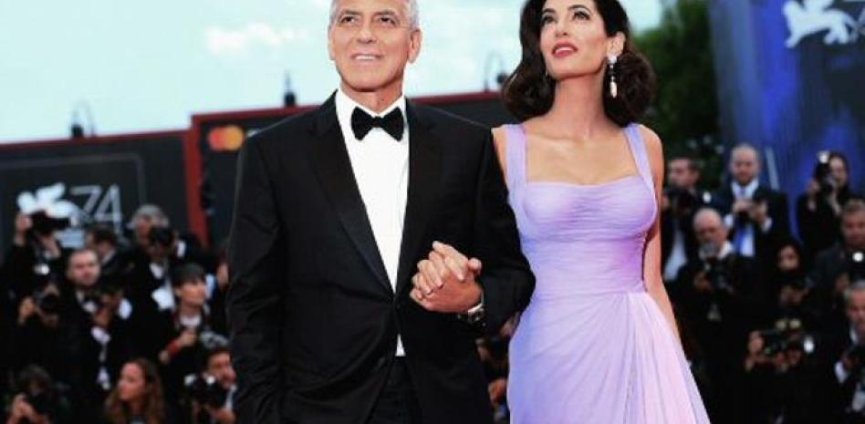 George Clooney y su familia evacuan su residencia en Francia por los incendios forestales