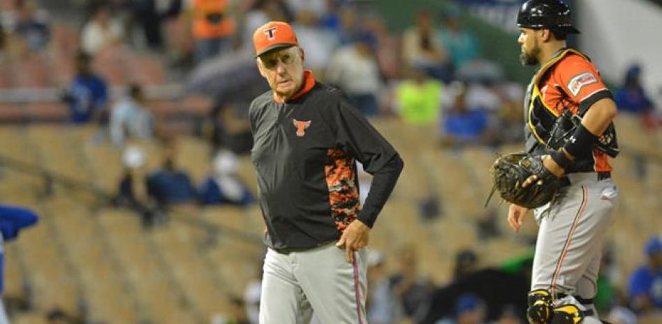 Phil Regan, legendario entrenador de béisbol, fallece a los 89 años de edad