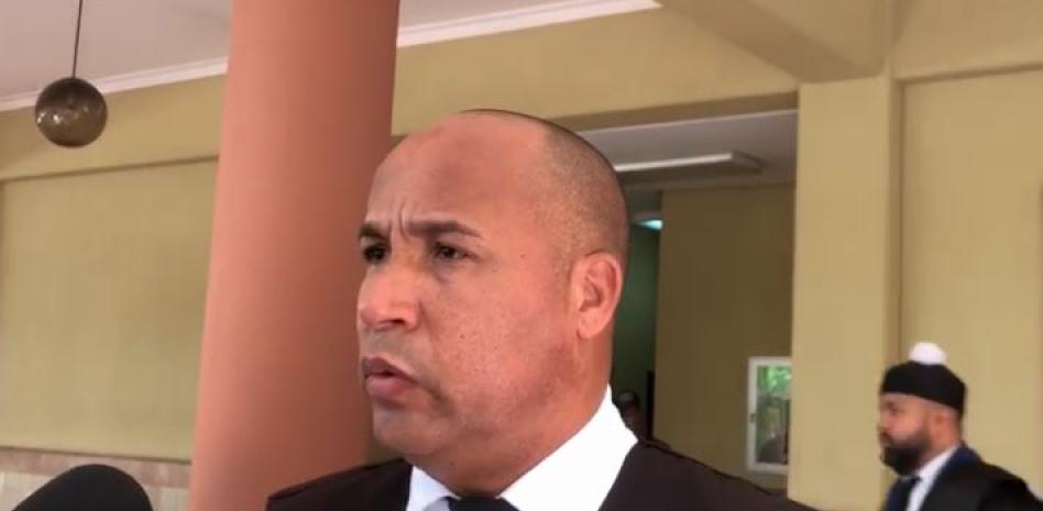 Abogado denuncia detención arbitraria de familiar de imputado en muerte del chofer Deivy Abreu